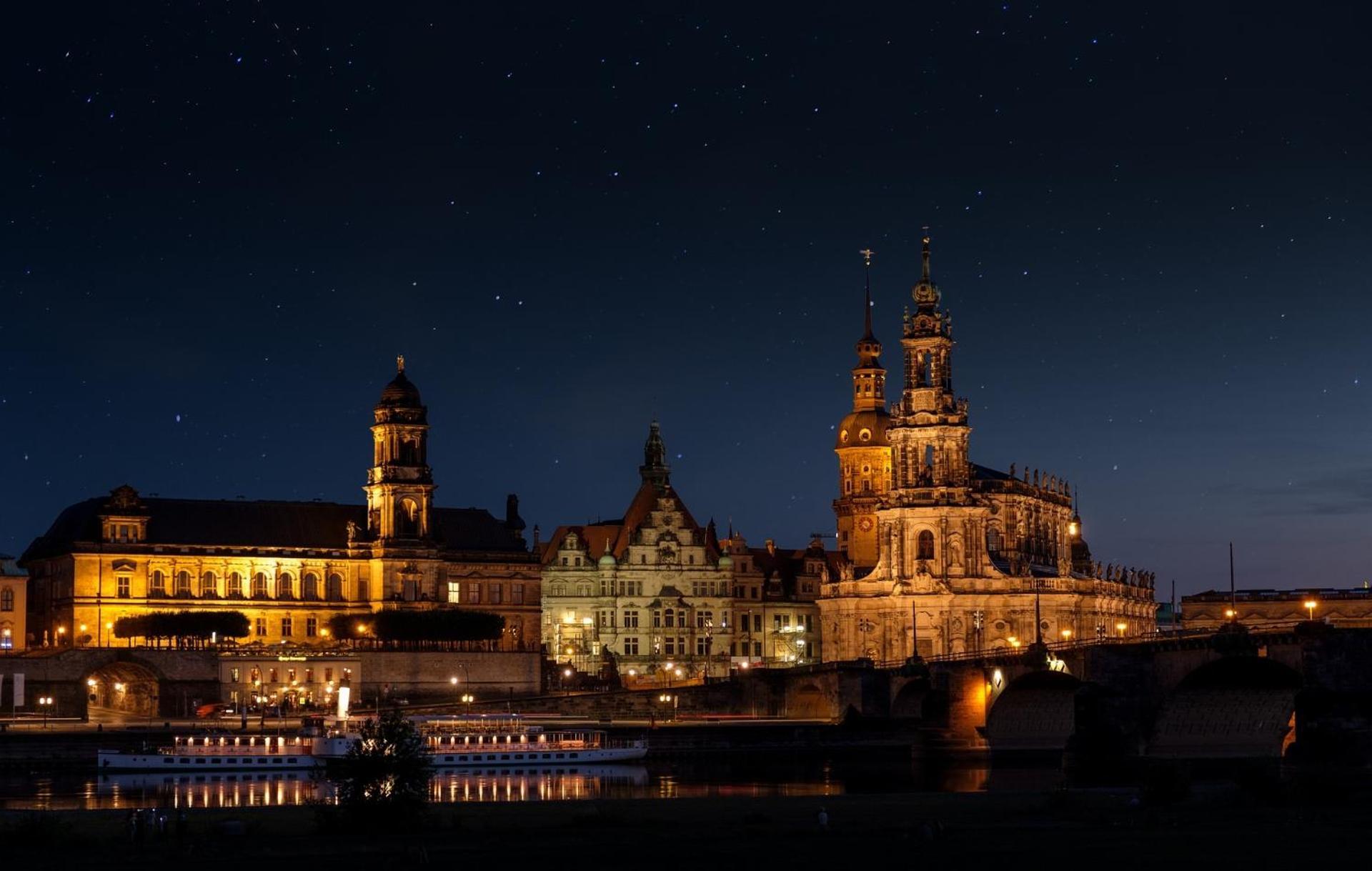 Dresden City Apartment ภายนอก รูปภาพ